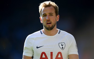 澳队体育快讯-一夜之间全是他集锦